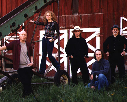 10,000 MANIACS 1003