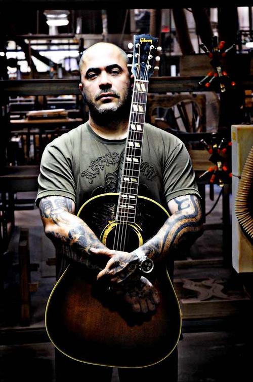 Aaron Lewis 1008