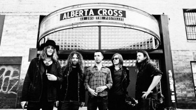 ALBERTA CROSS 1002