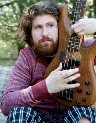 Casey Abrams 1006