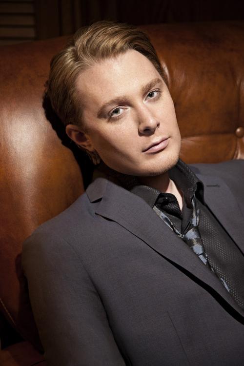 Clay Aiken 1002