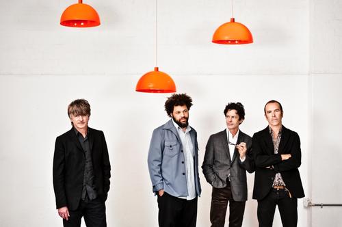 Crowded House 1004