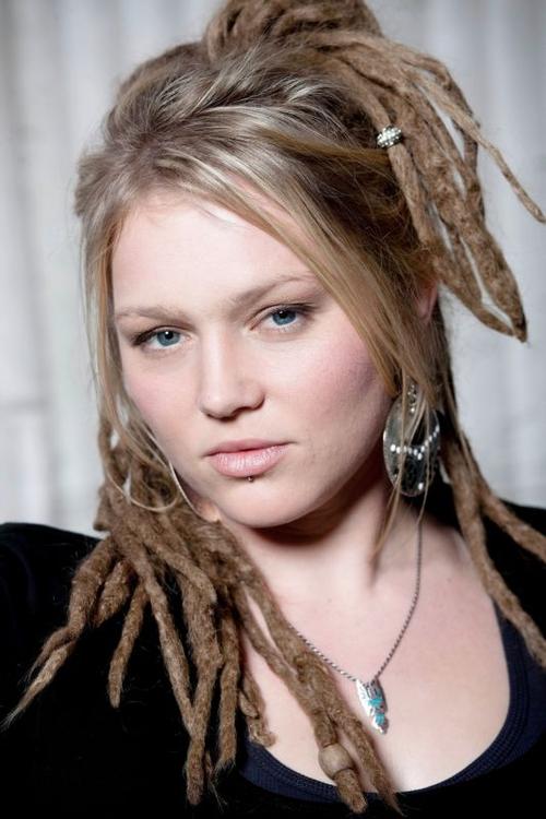 Crystal Bowersox 1001