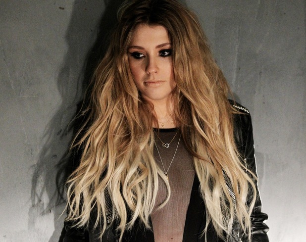 Ella Henderson 1005