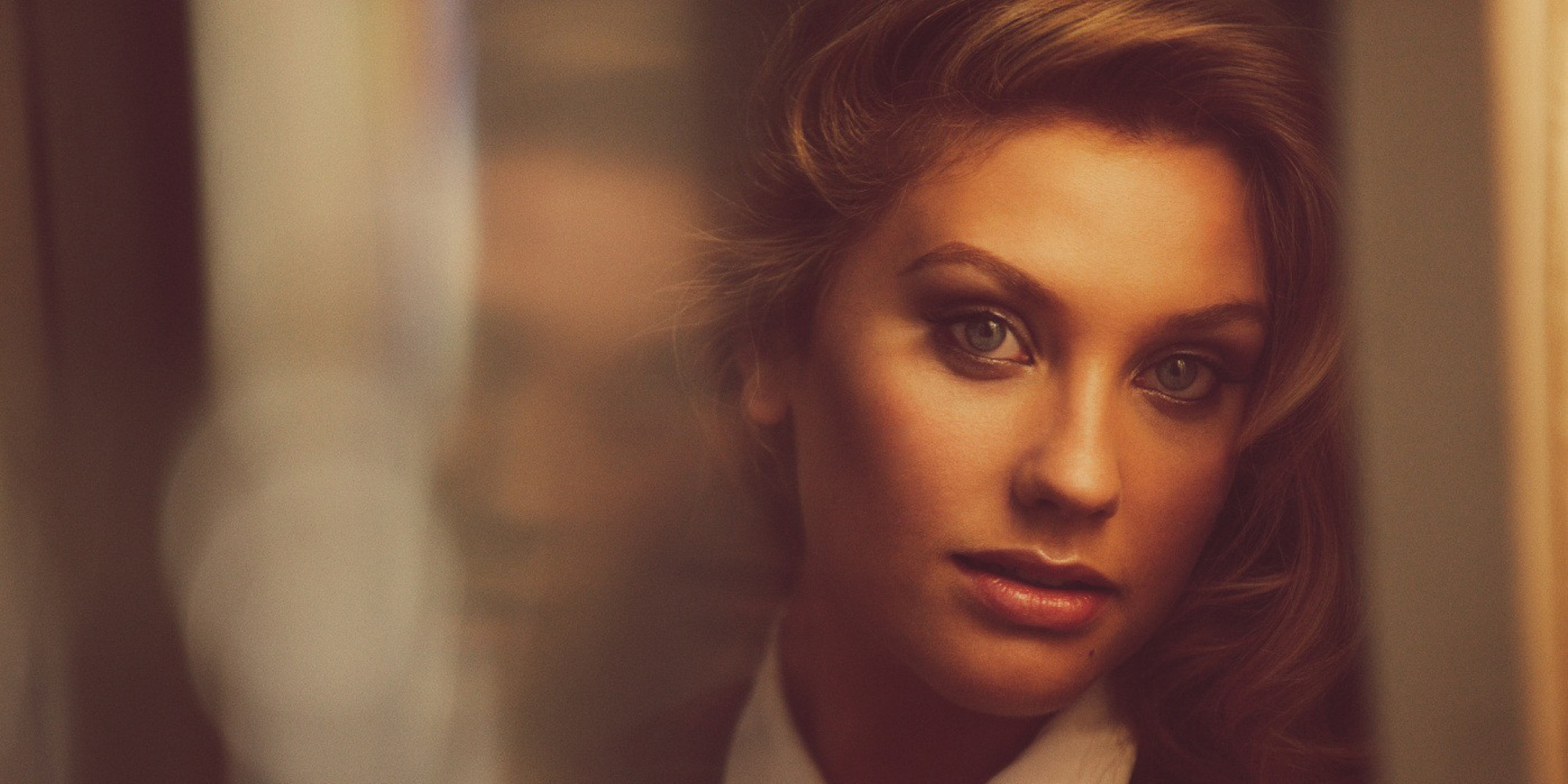 Ella Henderson 1008