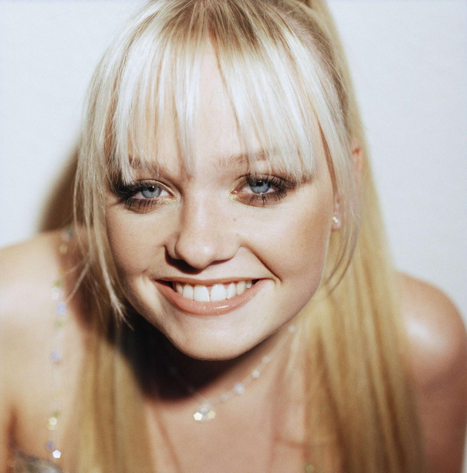 Emma Bunton 1004