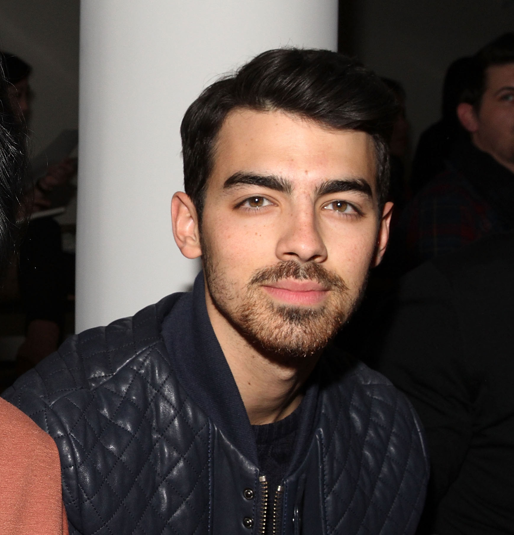 Joe Jonas 1000