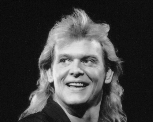 John Farnham 1002