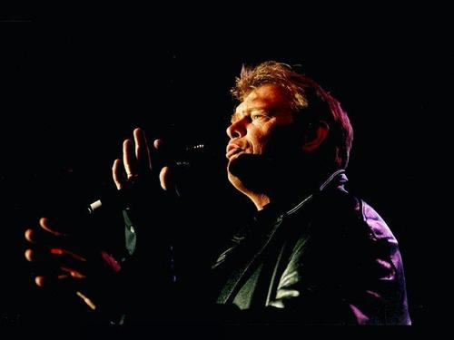 John Farnham 1004