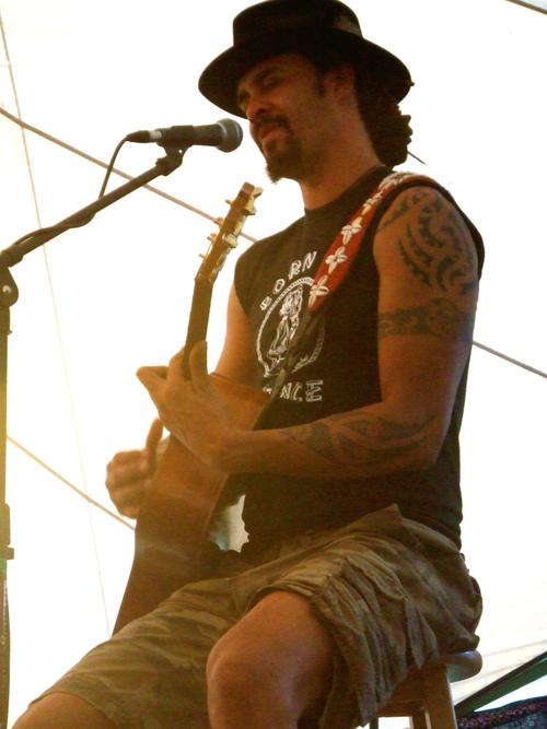 Michael Franti 1002