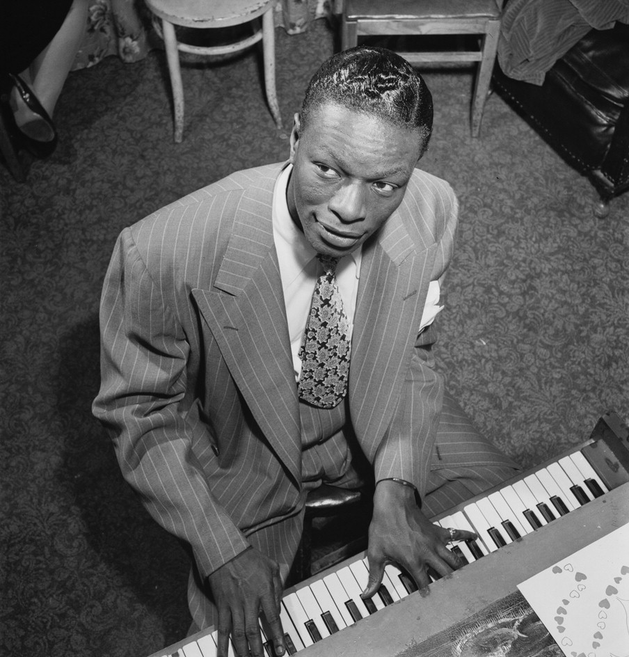 NAT KING COLE HOLIDAY SONGS 1002