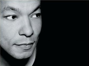 Roland Gift 1006