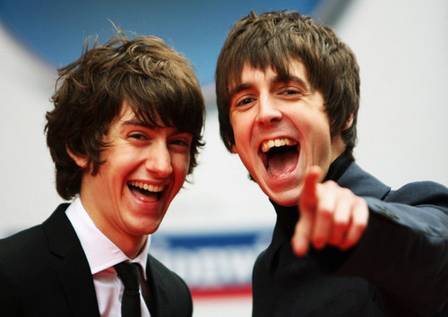 The Last Shadow Puppets 1000