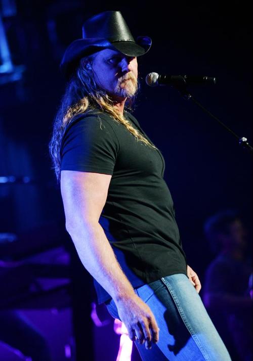 TRACE ADKINS 1009