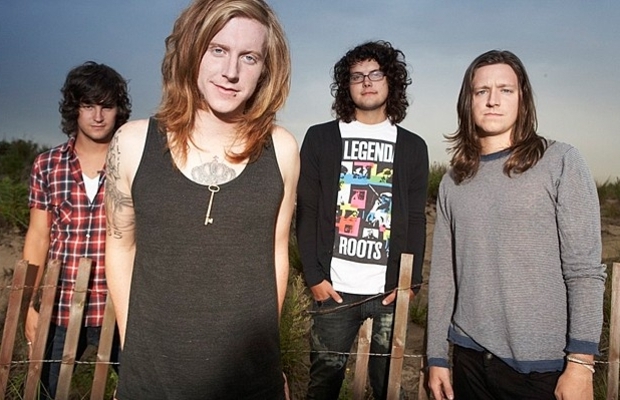 WE THE KINGS 1003