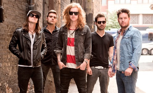 WE THE KINGS 1007