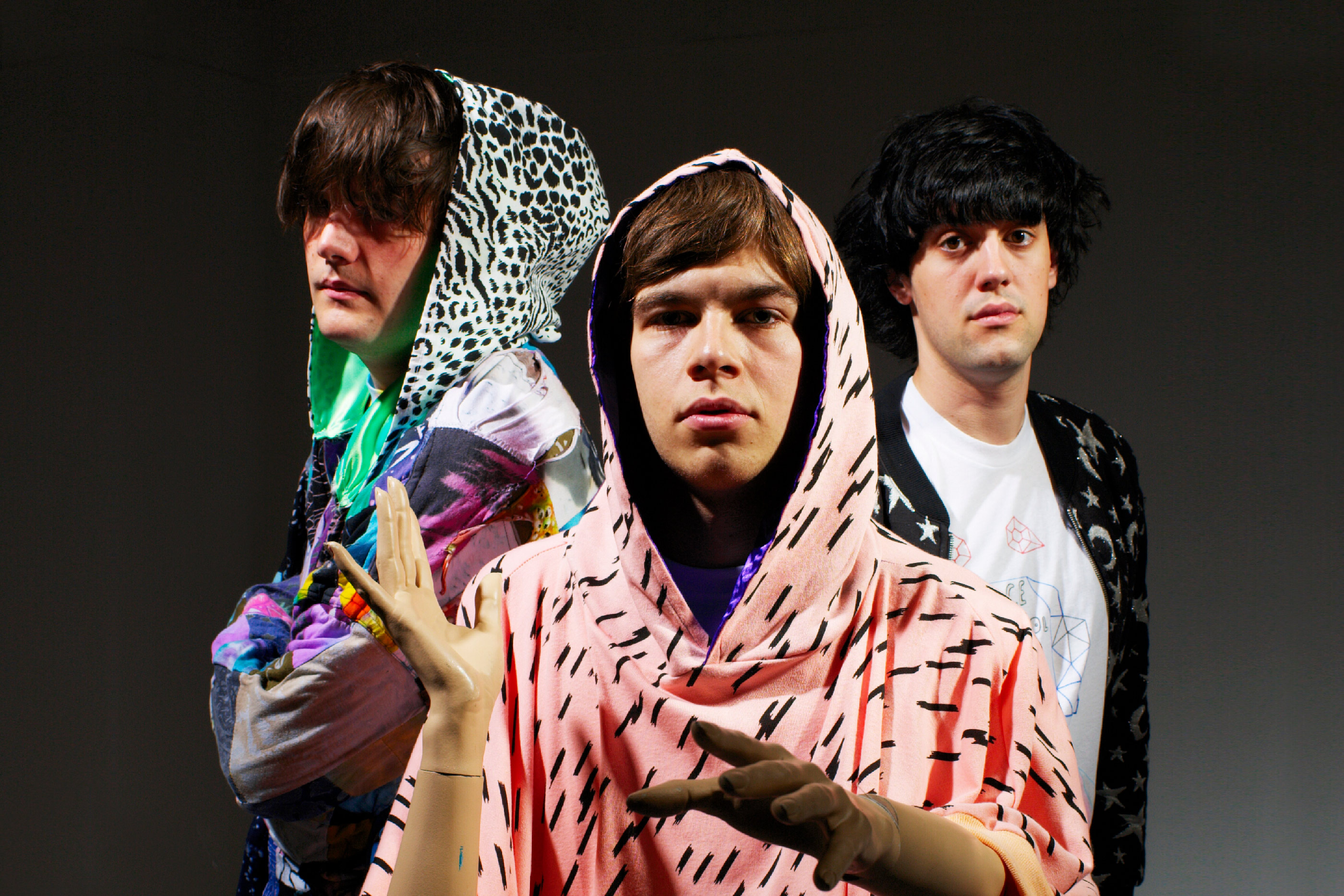 KLAXONS  