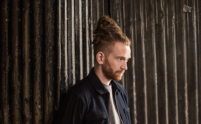 NEWTON FAULKNER  