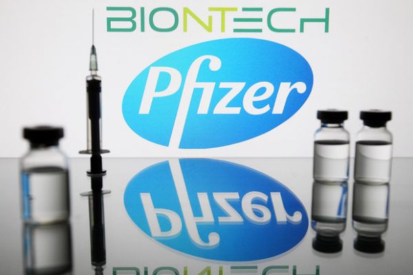 Pfizer-BioNTech üçüncü doz aşısının etkinlik oranı açıklandı