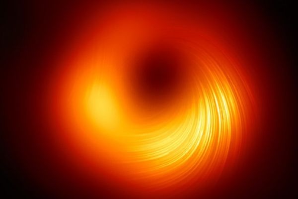 Samanyolundaki kara delik ilk kez görüntülendi