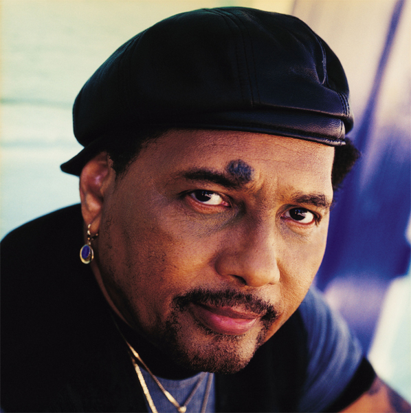 Aaron Neville 1004