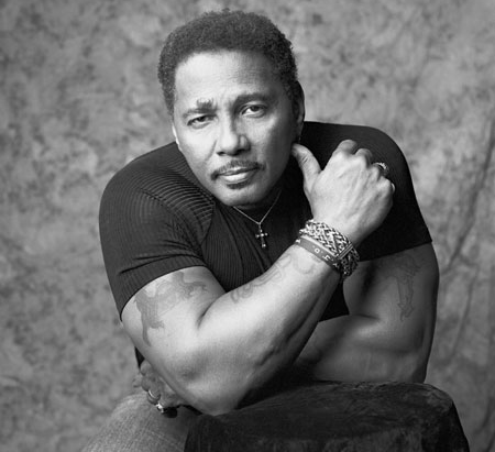 Aaron Neville 1006