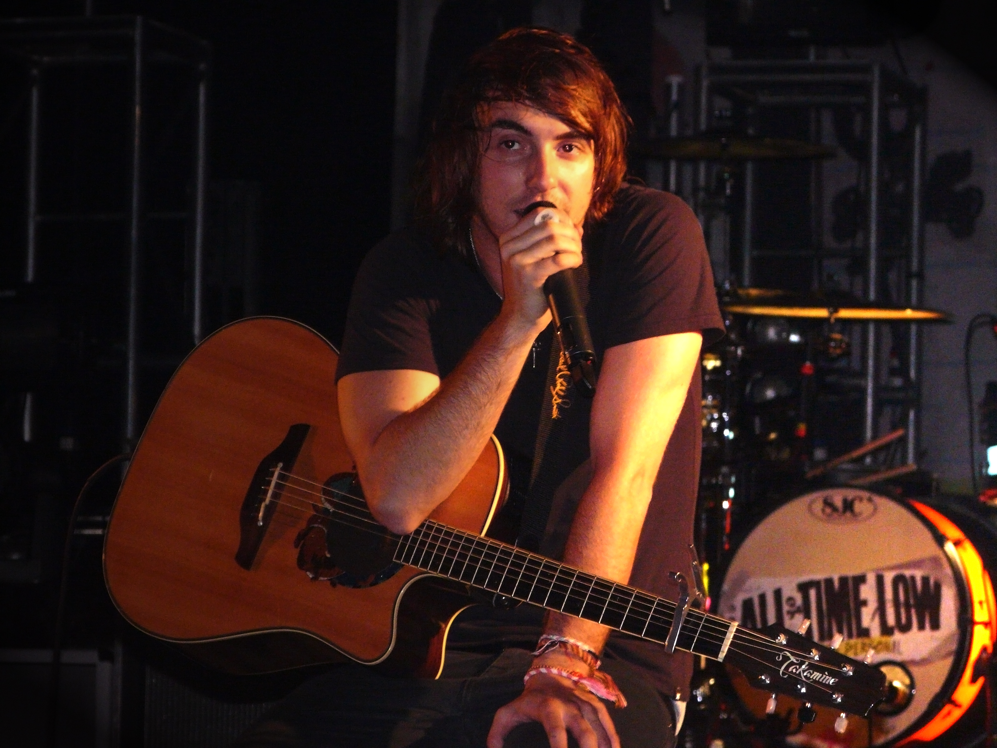 Alex Gaskarth 1002