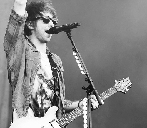 Alex Gaskarth 1008