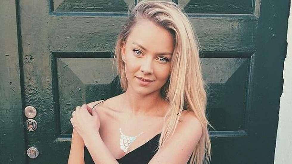 ASTRID S 1006