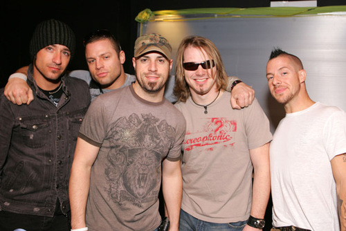 Daughtry 1003