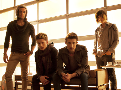 Hot Chelle Rae 1008