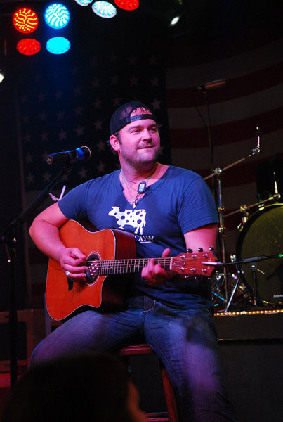 Lee Brice 1004