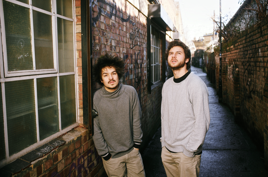 Milky Chance 1004