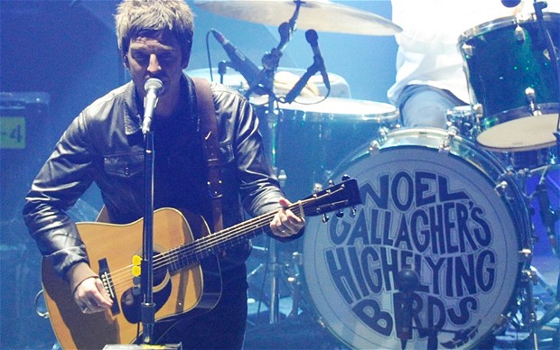 NOEL GALLAGHERS HIGH FLYING BIRDS 1001