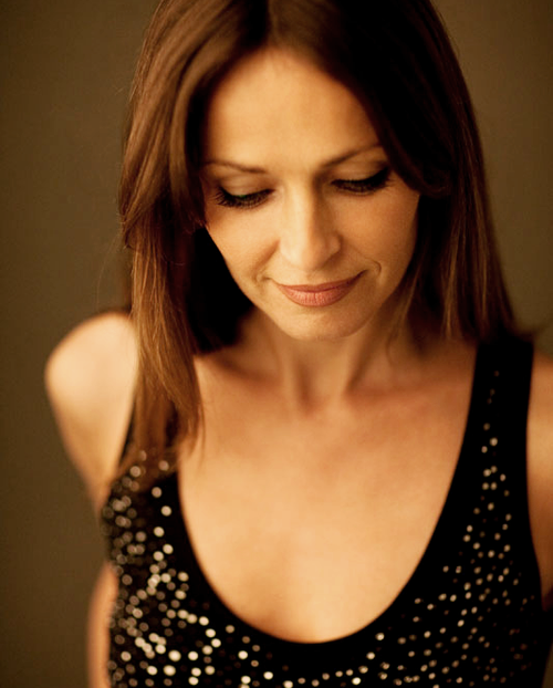 SHARON CORR 1000