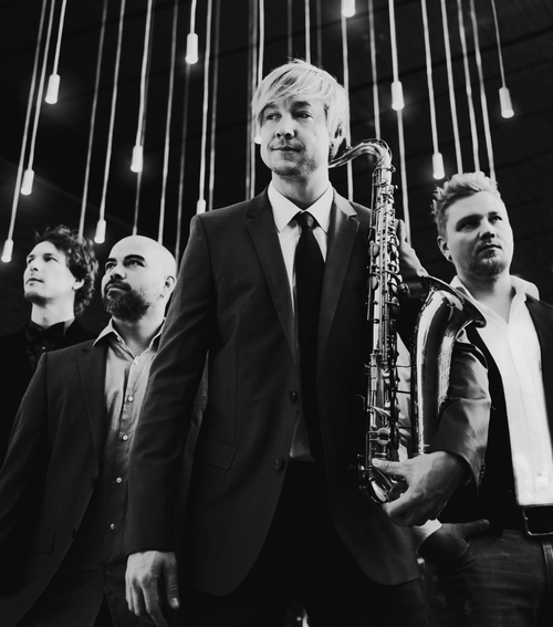 SUNRISE AVENUE 1001
