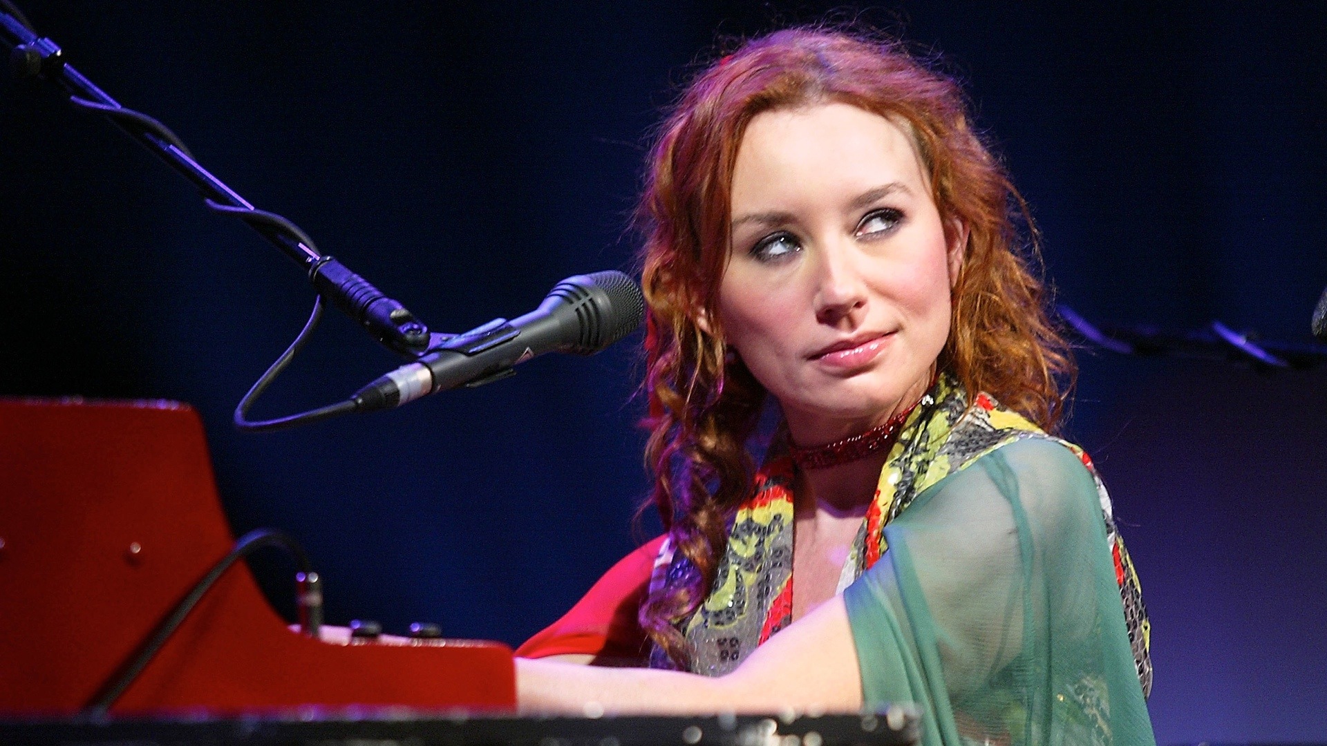 Tori Amos 1003
