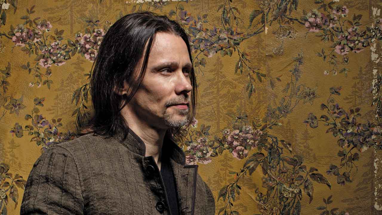 MYLES KENNEDY  