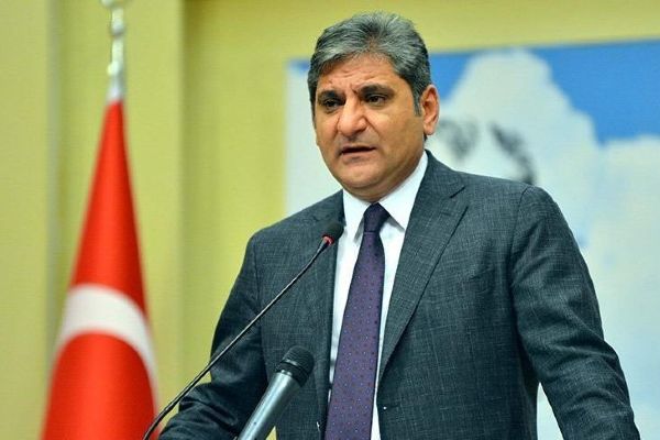 CHPli Aykut Erdoğdu ve Tuba Torun istifa ettiler